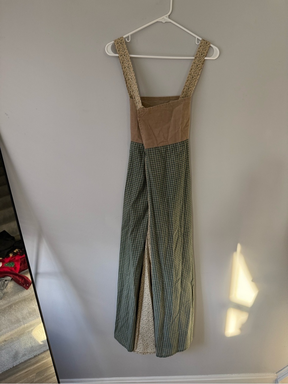 VTG KIND KLOTHING Boho Hippie Patchwork Maxi Dress Floral Straps Beige Green S M - Picture 5 of 11